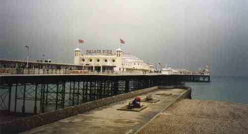 brightonpalacepier.jpg (10113 Byte)