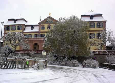 schloss04.jpg (21767 Byte)